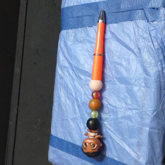 HOMEMADE DISNEY DOORABLES BABY MOANA (MOANA) BEADED PEN REMOVABLE TOPPER - Picture 5 of 7